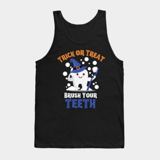 Trick or Treat Brush Your Teeth - Tooth Wearing Witch Hat Holding Toothbrush Tank Top